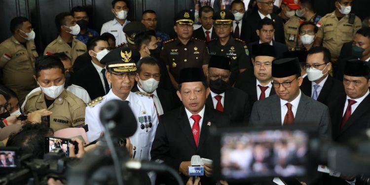 Mendagri Apresiasi Kinerja Anies Baswedan dan Riza Patria Selama Pimpin DKI Jakarta