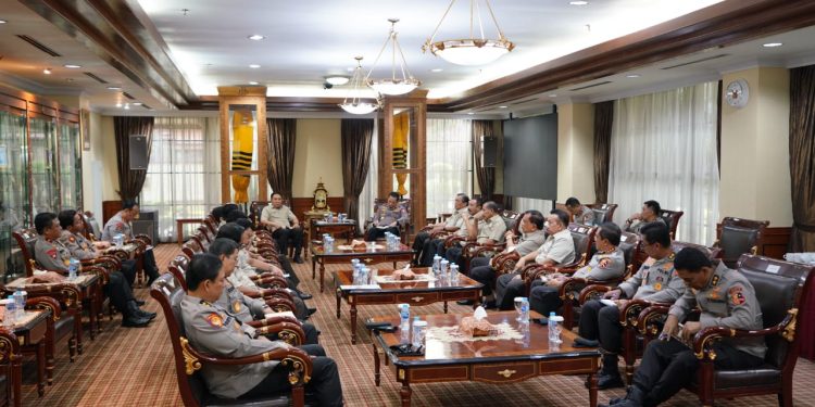 Dapat Dukungan Moril dan Kepercayaan Dari  Purnawirawan Jenderal, Kapolri  Ucapkan Terimakasih 