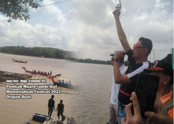 Pj Bupati Bachyuni Hadiri Festival Dragon Boat