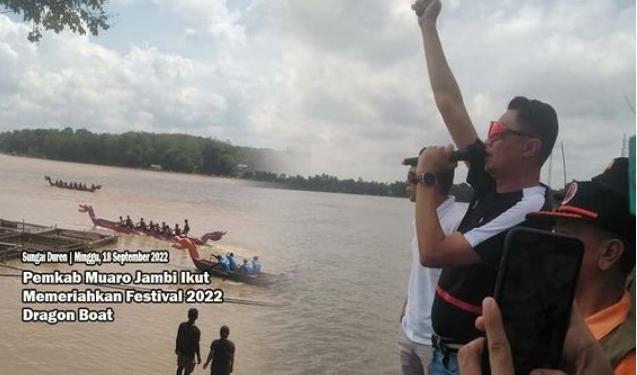 Pj Bupati Bachyuni Hadiri Festival Dragon Boat