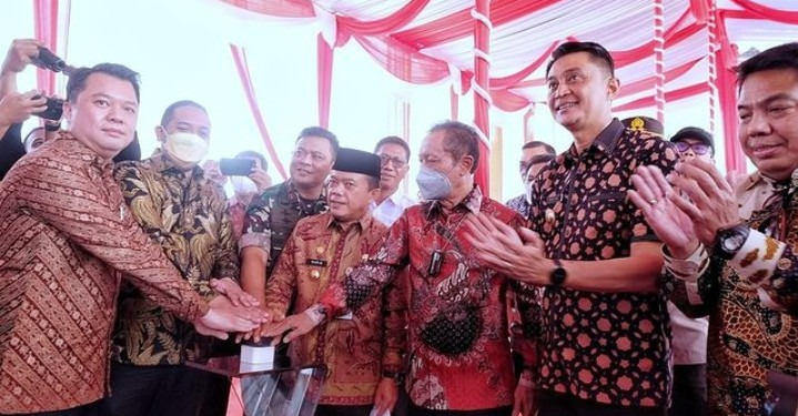 Pj Bupati Muaro Jambi Hadiri Groundbreaking Pekerjaan Jalan Alternatif Jalur Angkutan Batu Bara