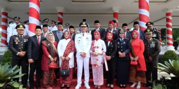 Pj Bupati Muaro Jambi Jadi Inspektur Upacara HUT Kemerdekaan RI