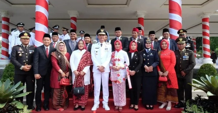 Pj Bupati Muaro Jambi Jadi Inspektur Upacara HUT Kemerdekaan RI