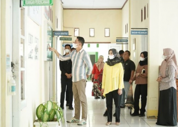 Pj Bupati Bachyuni Deliansyah Sidak ke RSUD Gelam