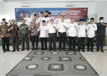 Wabup Batanghari Bakhtiar Hadiri Rapat Forkopimda