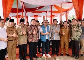 Wabup Bakhtiar Sambut Kunker Mendag ke Desa Simpang  Jelutih