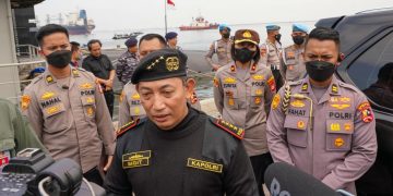 Kapolri Pastikan Proses Pencarian Kru Helikopter P-1103 Dilakukan Maksimal