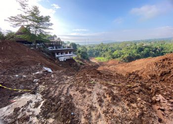 327 Orang Meninggal Dunia dan 13 Orang Belum ditemukan Pasca Gempa Cianjur 