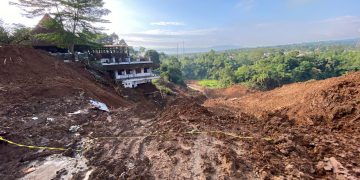 327 Orang Meninggal Dunia dan 13 Orang Belum ditemukan Pasca Gempa Cianjur 