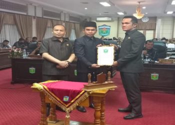 Enam Fraksi DPRD Setujui 3 Ranperda dan APBD-P 2022