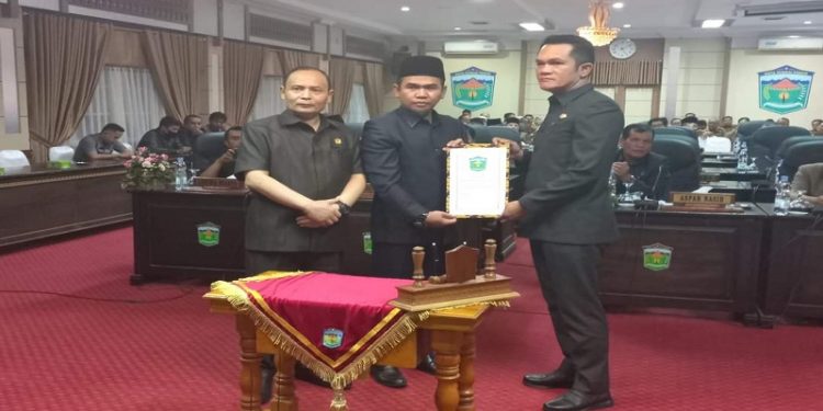 Enam Fraksi DPRD Setujui 3 Ranperda dan APBD-P 2022