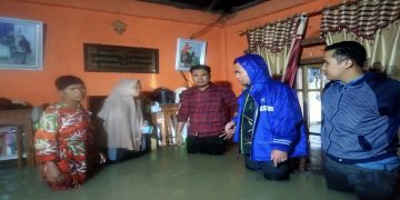 Ketua DPRD H.Fajran Pantau Banjir di Dujung Sakti, Dinas PUPR Langsung Bergerak
