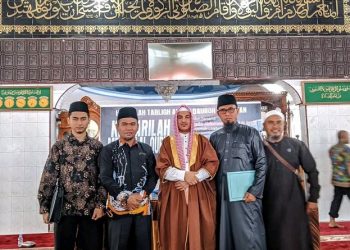Ketua DPRD Fajran Hadiri Tablig akbar