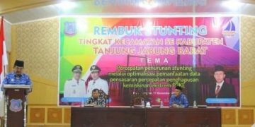 Bupati Tanjab Barat Hadiri Rembuk Stunting