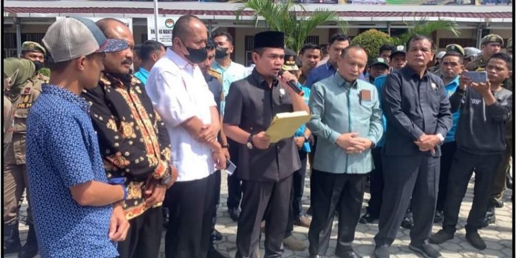 Soal Sampah, DPRD Sambut Baik Unras Warga Sungai Ning