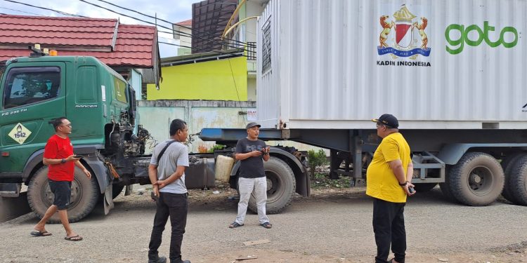 Serahkan Bantuan Generator dari Kadin Pusat Ke RSUD Kolonel Abundjani Bangko, Herman Effendi Berharap Pelayanan Lebih Baik Lagi