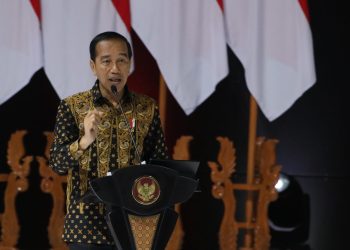 Kendalikan Inflasi, Presiden Minta Kepala Daerah Sering Cek Harga Komoditas di Pasar 