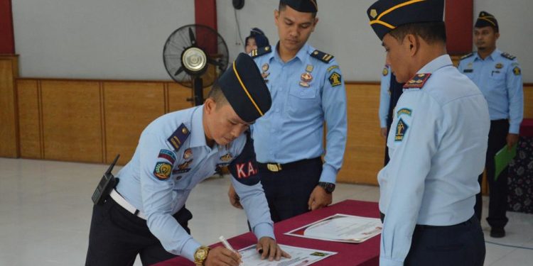 Lapas Narkotika Muara Sabak melaksanakan Pencanangan Zona Integritas (ZI) dan Penandatanganan Komitmen Bersama Mempertahankan WBK Menuju WBBM