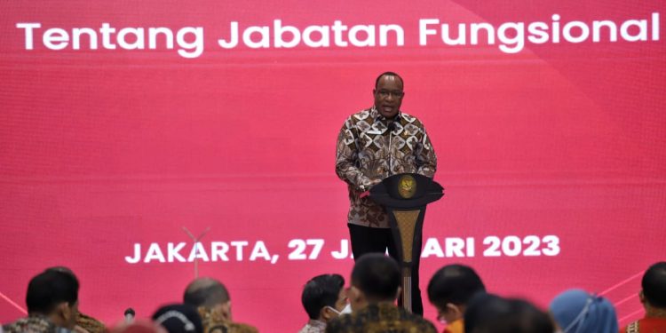 Menata  Jabatan Fungsional, Menteri PANRB Terbitkan Peraturan Menteri Nomor 1 Tahun 2023 