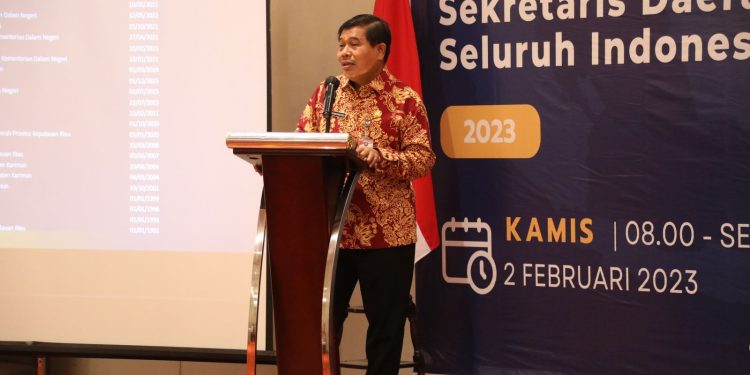 Sekjen Kemendagri Minta Jajaran Sekda Jalankan Tugas Bantu Kepala Daerah