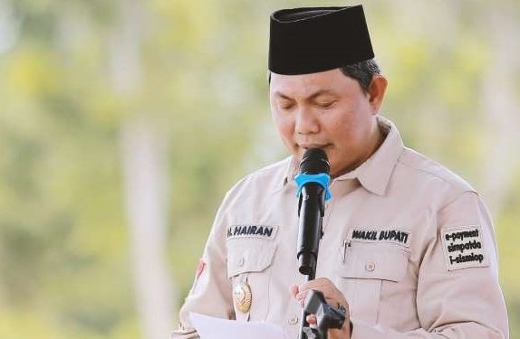 Wabup Hairan Ikuti Kampanye Stunting dan Penyerahan Bantuan Antropometri di Betara