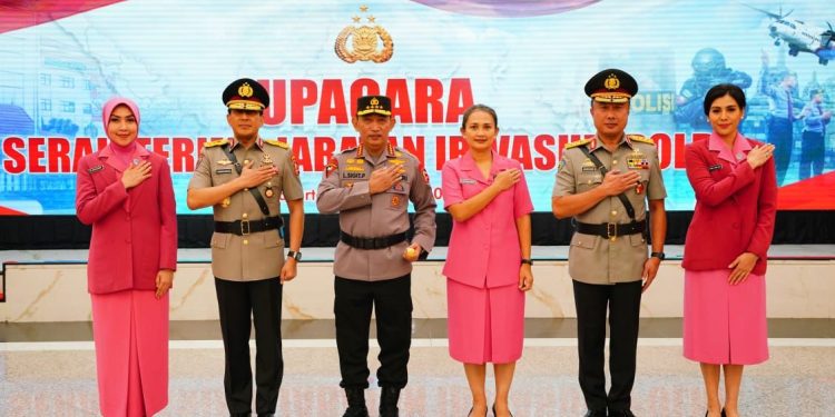 Pimpin Sertijab Irwasum, Kapolri Gelorakan Tingkatkan Kepercayaan Publik