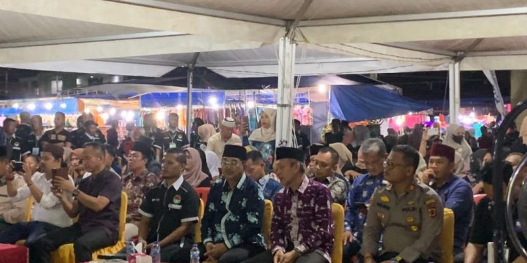 Bupati Tanjab Barat Buka IPP-TJB EXPO 1 Tahun 2022 dan Kukuhkan Bapak Pasar