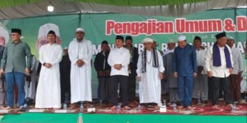 Al Haris Hadiri Pengajian dan Dzikir Akbar di Batanghari