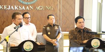 Jaksa Agung Burhanuddin Menerima Kunjungan Silaturahmi Menteri Erick Thohir Bahas Bersih-Bersih di BUMN