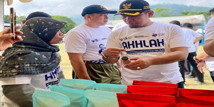 Ketua DPRD H Fajran Ikuti Jalan Sehat