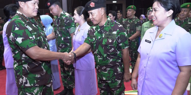 Delapan Puluh Pati TNI Resmi Menyandang Pangkat Baru