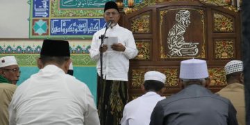 Bupati dan Wabup Merangin Sholat Idul Fitri 1444H di Masjid Masjid Baitul Makmur