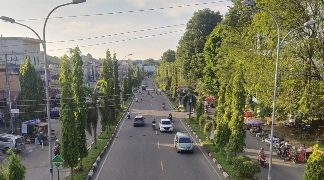 Satu Hari Jelang Idul Fitri 1444H, Jalan Tiga Jalur Lintas Sumatera Kabupaten Merangin Masih Lenggang