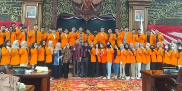 Ketua DPRD Provinsi Jambi jadi Pemateri Kuliah Umum FH Unja