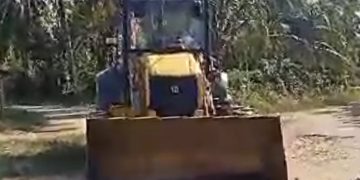 Respon Keluhan Masyarakat, Tujuh Kades Di Kecamatan Tabir Ilir  Merangin Perbaiki Jalan Yang Rusak  dengan Swadaya