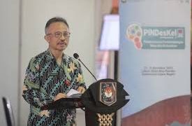 Dirjen Bina Pemdes Kemendagri Beri Apresiasi Perbaikan Jalan dilakukan Kades Di Kecamatan Tabir Ilir Kabupaten Merangin 