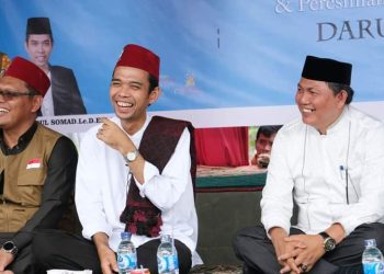 Wabup Tanjabbar Hadiri Tabligh Akbar bersama UAS di Desa Purwodadi