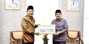 Bupati Tanjab Barat Studi Tiru ke Pemkab Pasuruan