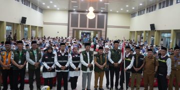 Gubernur Al Haris Lepas 373 Jemaah Haji Kloter Kedua Embarkasi Antara Provinsi Jambi