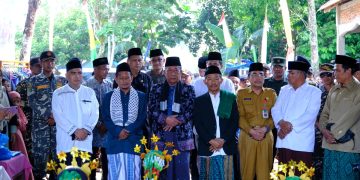 Wagub Sani Hadiri Pengajian Akbar di Ponpes Amanatul Ummah Rimbo Bujang