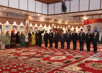 Gubernur Al Haris Lantik 13 Pejabat Eselon II Pemprov Jambi