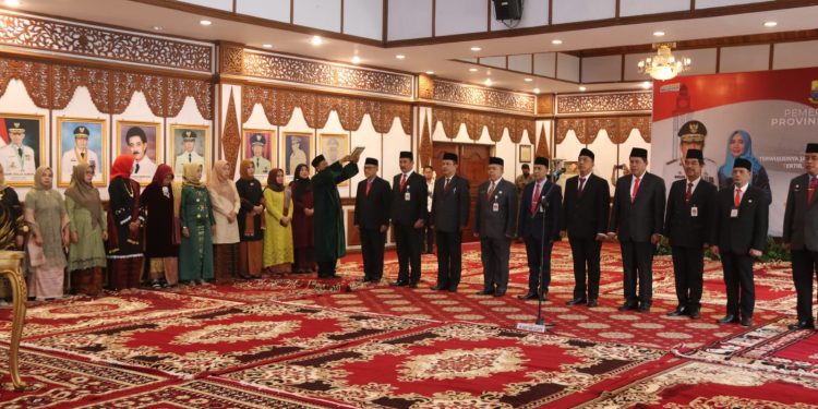Gubernur Al Haris Lantik 13 Pejabat Eselon II Pemprov Jambi