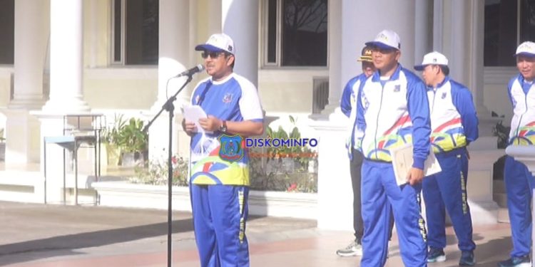 Lepas Kontingen Porprov XXIII Ke Kota Jambi Bupati Harapkan Tanjab Barat Raih Prestasi Sebanyak Mungkin
