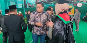 Hutri Randa, S.Sos, MM Wakili Pimpinan Hadiri Wisuda IAIN Kerinci