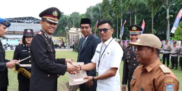 Polres Merangin Beri Piagam Penghargaan, Iwan Indrawan  Ucapkan Terimakasih 