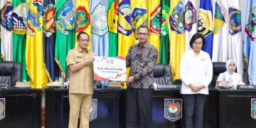 Kemendagri dan Kemenkeu Beri Penghargaan Insentif Fiskal kepada 33 Daerah yang Mampu Kendalikan Inflasi