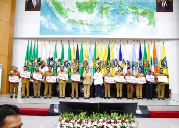 Mampu Kendalikan Inflasi, Kabupaten Merangin Terima Penghargaan Insentif Fiskal Dari Kemendagri dan Kemenkeu