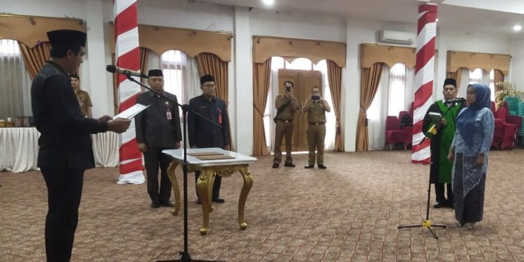 Wakil Bupati Merangin Melantik Fauziah Jadi Kadis Ketahanan Pangan, Ini Arahannya 