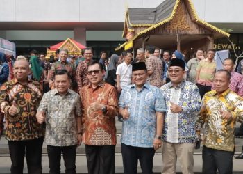 Bupati Tanjab Barat Hadiri Pameran Satu Hari Bersama Jambi di Anjungan Mall Sarinah