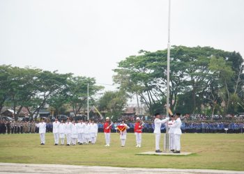 Upacara HUT RI ke-78 di Merangin Khidmat, Bupati H Mashuri  Sebagai Inspektur Upacara